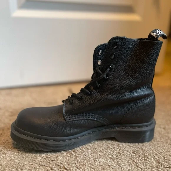 Dr. Martens Black Pascal Mono Boots women size 7 - Picture 6 of 10